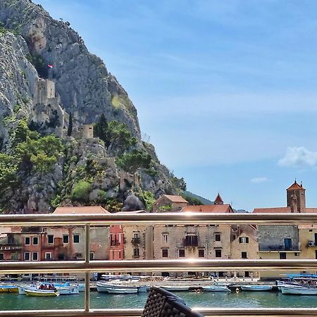 Mitra Zonata Blue Apartment Omiš Екстериор снимка