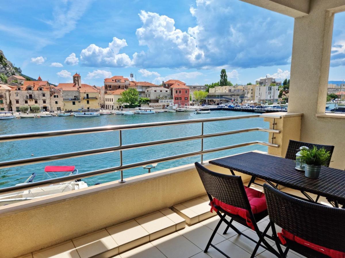 Mitra Zonata Blue Apartment Omiš Екстериор снимка