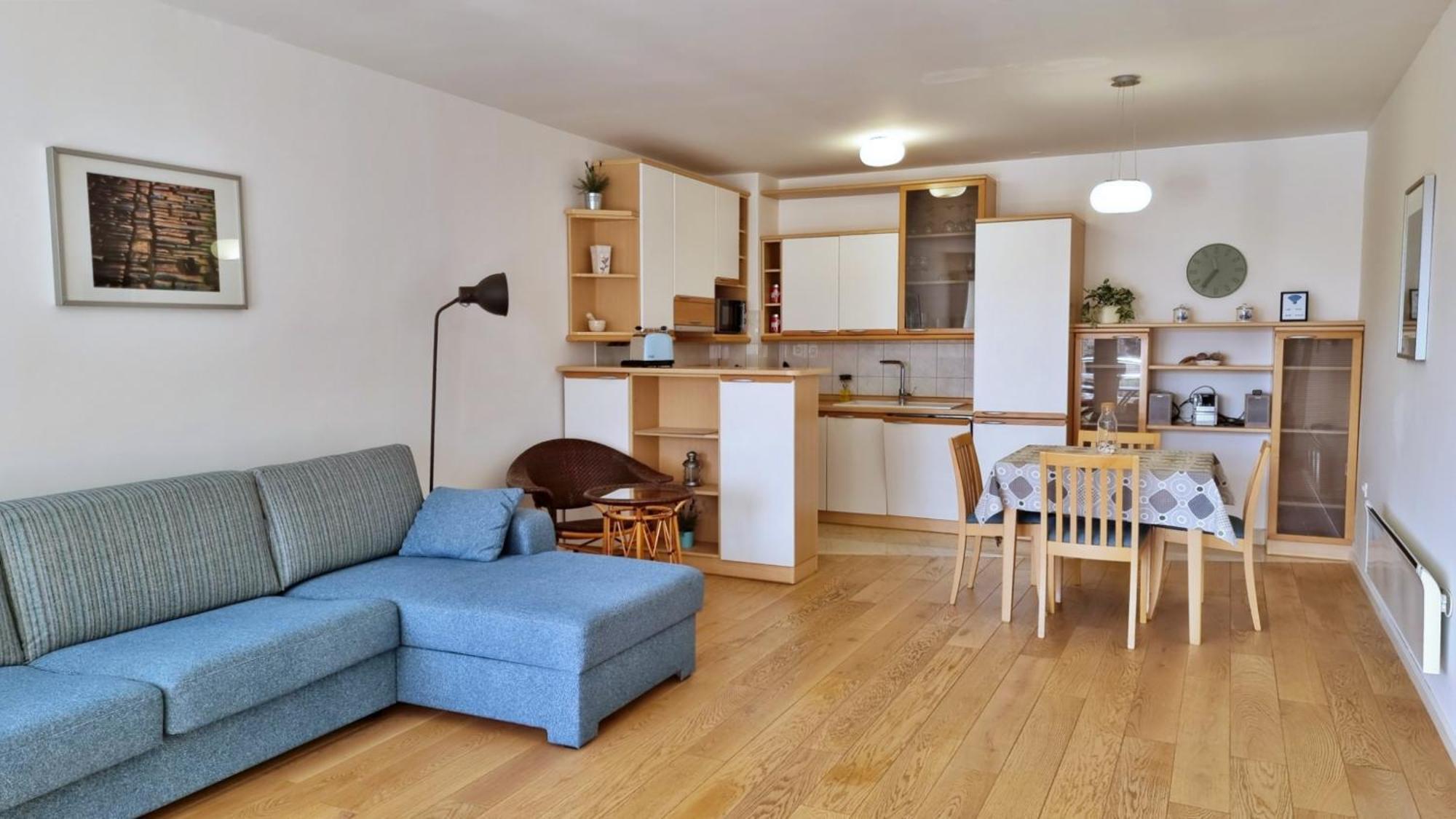 Mitra Zonata Blue Apartment Omiš Екстериор снимка