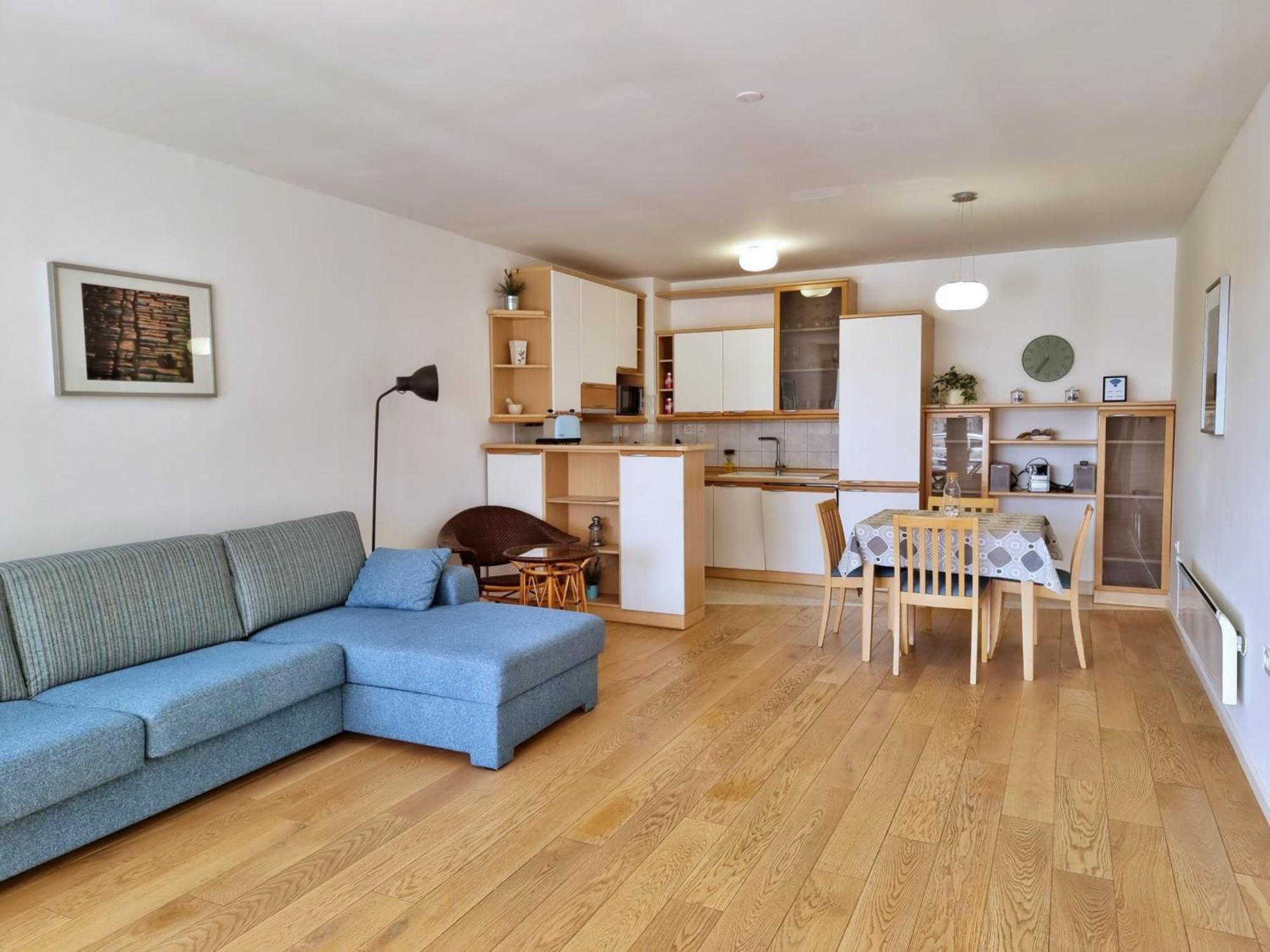 Mitra Zonata Blue Apartment Omiš Екстериор снимка
