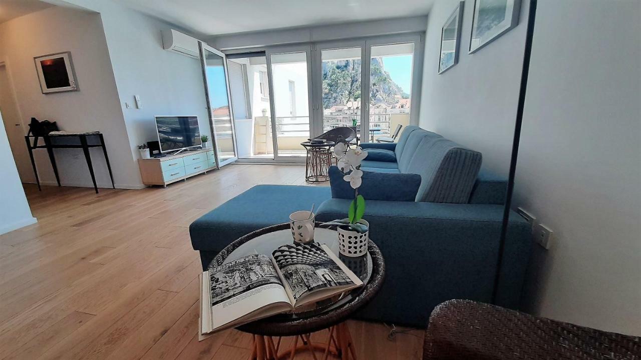 Mitra Zonata Blue Apartment Omiš Екстериор снимка